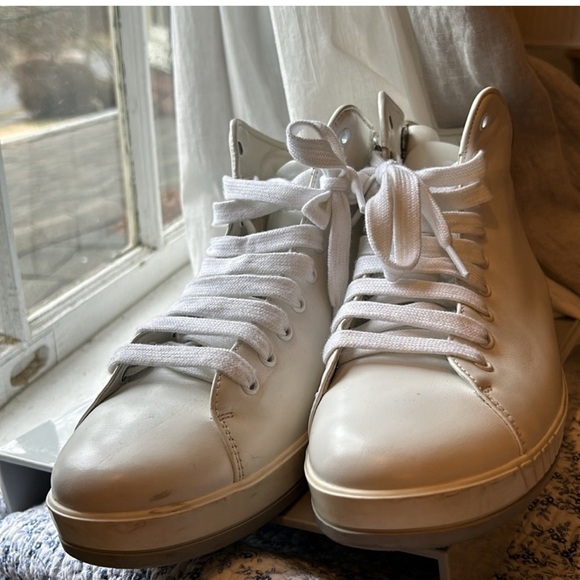 Prada white leather high top tennis shoes size 40.5 - Picture 15 of 15